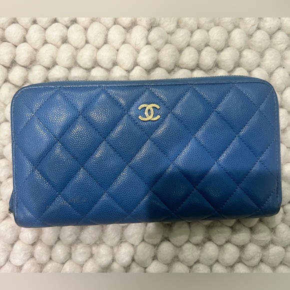 Chanel Caviar Quilted L Gusset Zip Around Wallet Blue - Picture 3 of 13